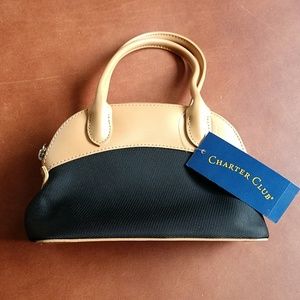 BNWT Charter Club hand and shoulder strap purse